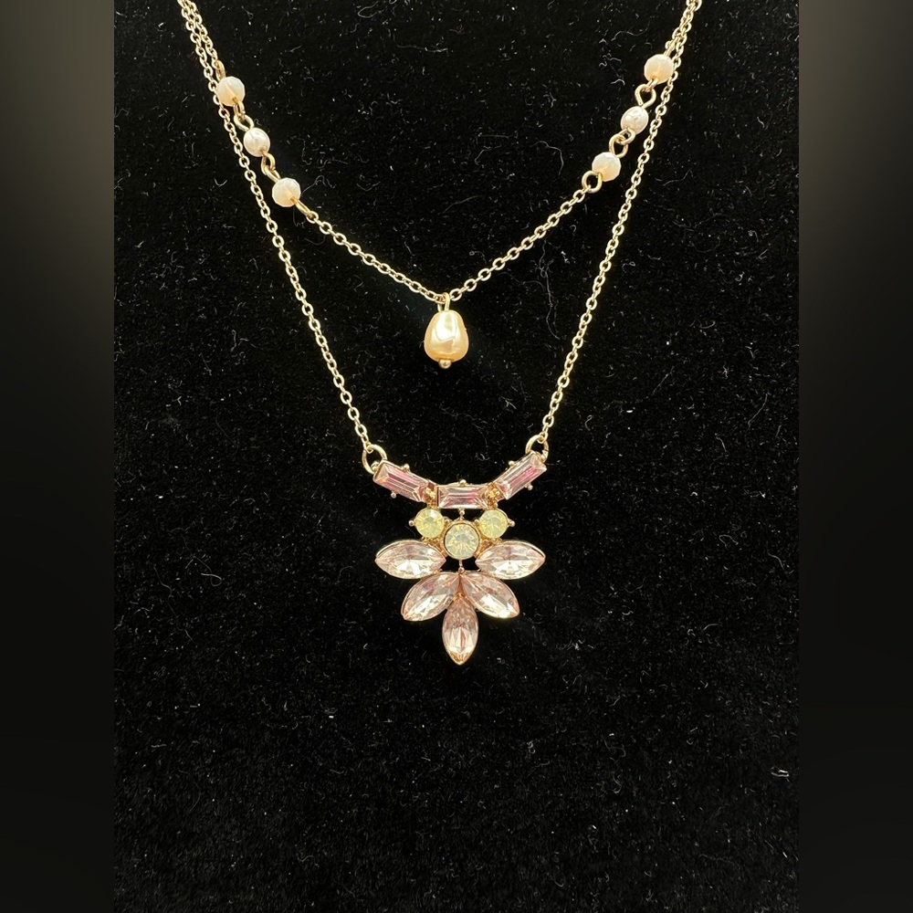 Charming Charlie Dainty Light Pink Rhinestone Faux Pearl Layered Necklace ~20” - Picture 2 of 7